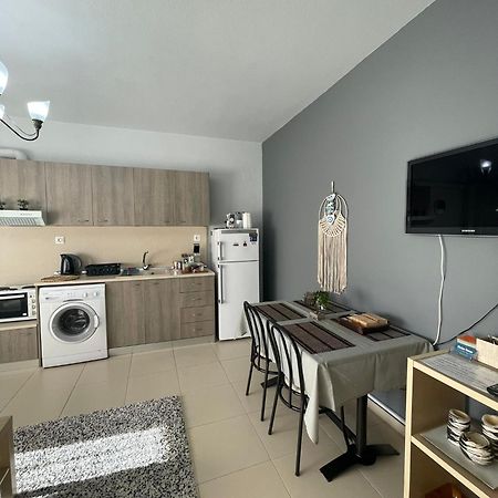 Apartmán Sindos House Skg Exteriér fotografie